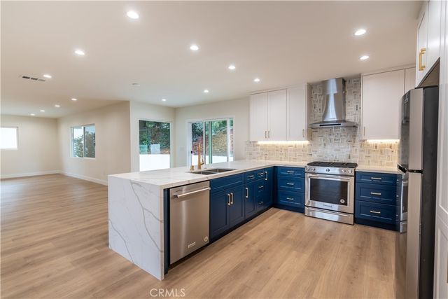 3362 Bellota, Los Angeles