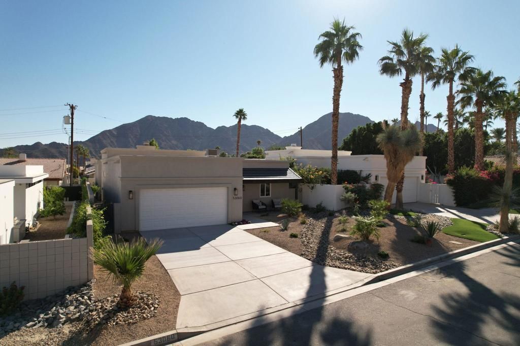 53060 Avenida Juarez, La Quinta