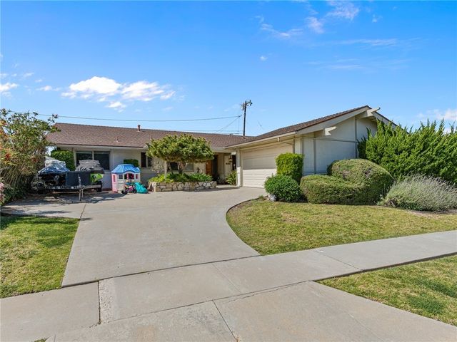 28031 Acana Road, Rancho Palos Verdes.