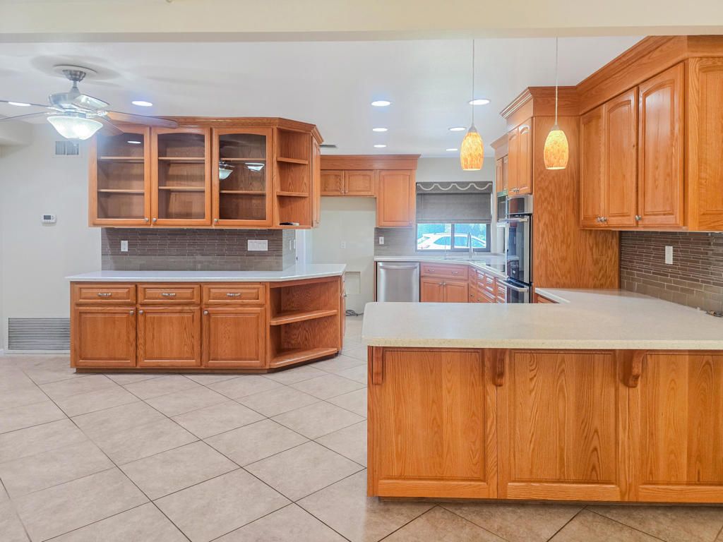 45346 Chocta Circle, Indian Wells