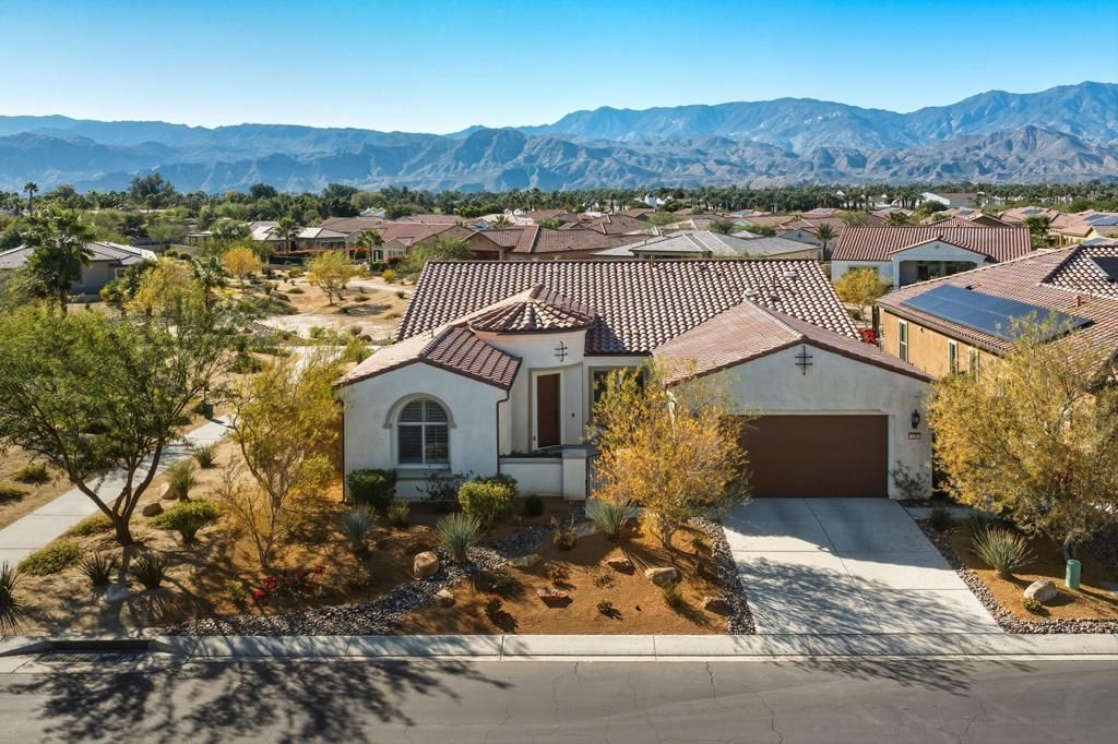 120 Cabernet, Rancho Mirage