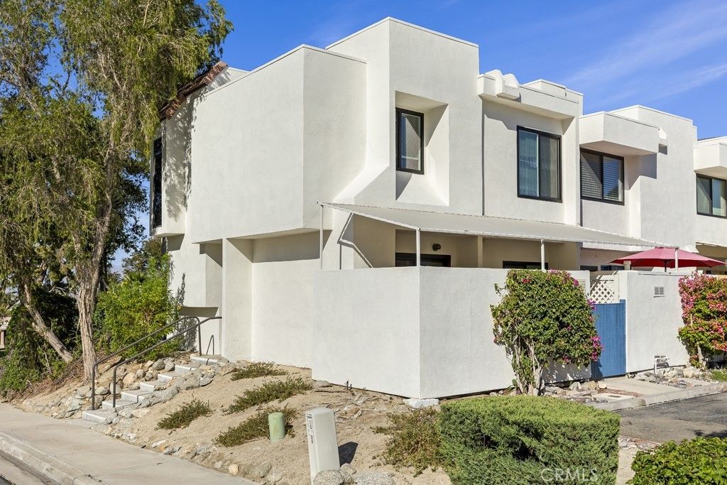 48652 Desert Flower Drive, Palm Desert