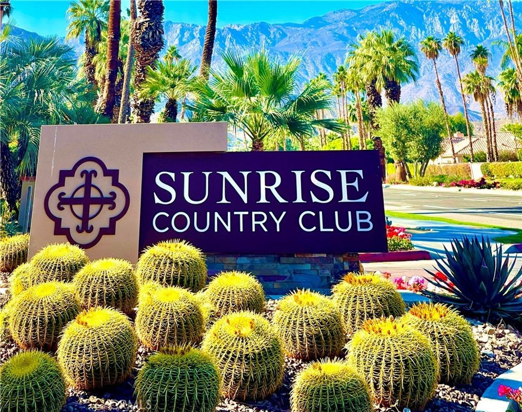 2 Seville, Rancho Mirage