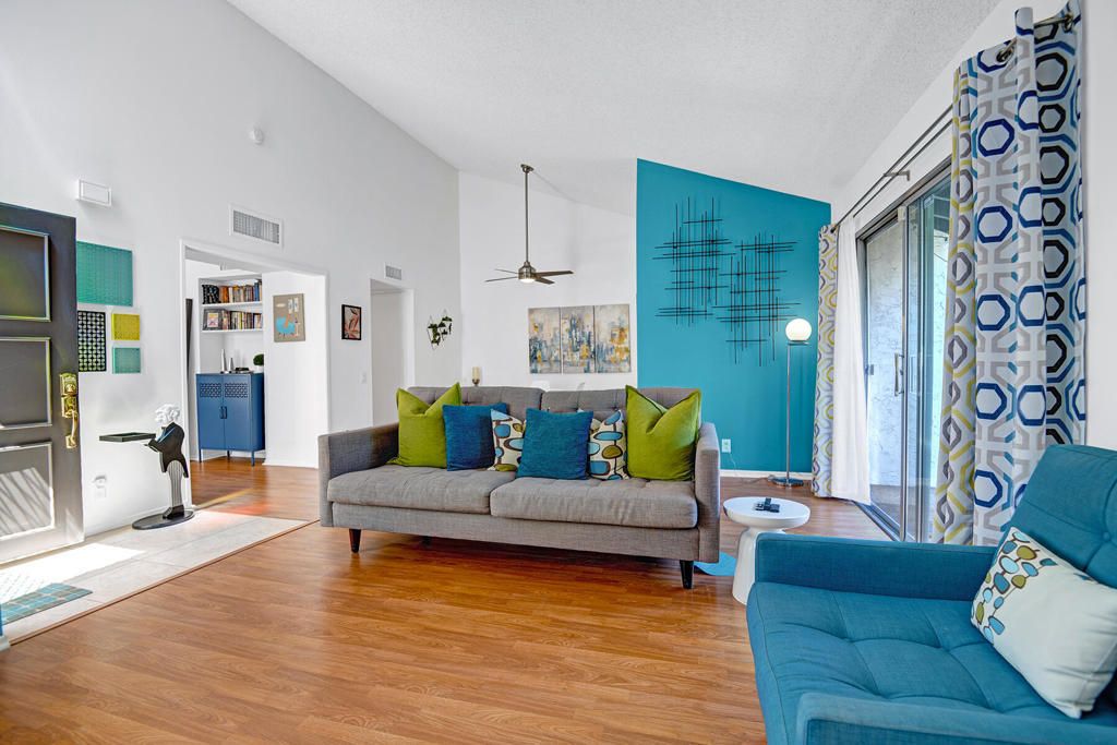 1338 S Camino Real, Palm Springs
