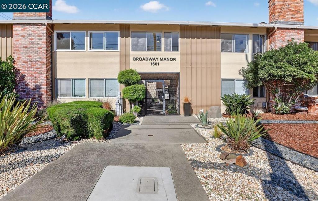 Photo of Listing #41130739