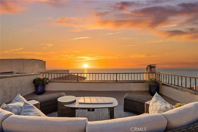 555 Esplanade 620, Redondo Beach.