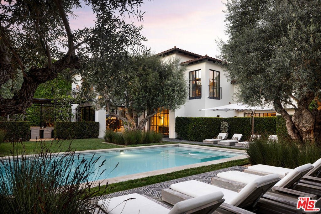 Photo of Listing #26720449