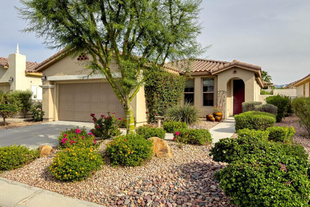 80566 Avenida Los Padres, Indio