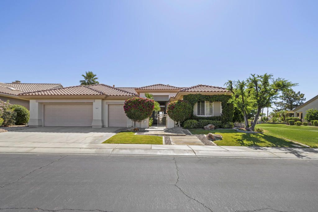 36824 Emerald, Palm Desert