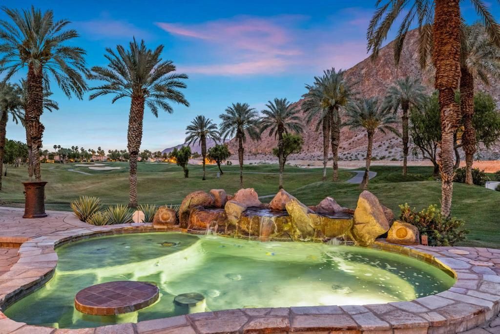 79350 Canterbury, La Quinta
