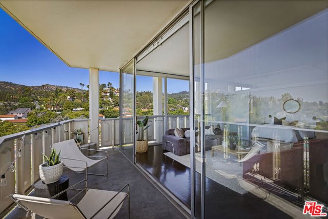 4455 Los Feliz Boulevard # 708, Los Angeles