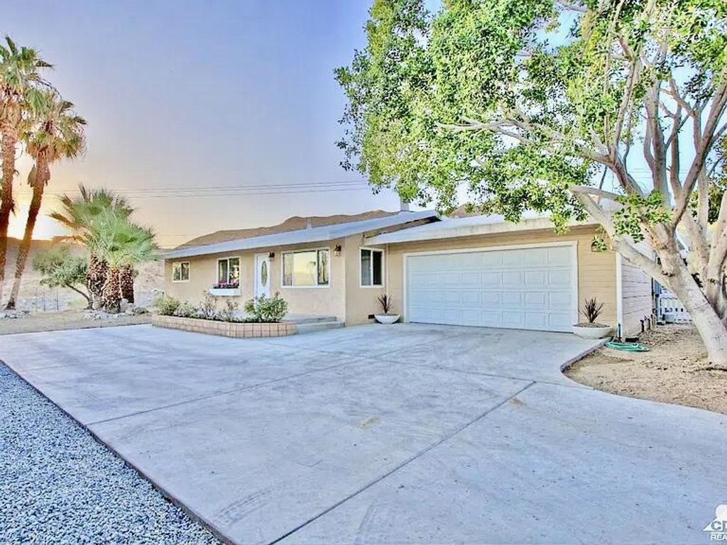 68335 Anna, Cathedral City