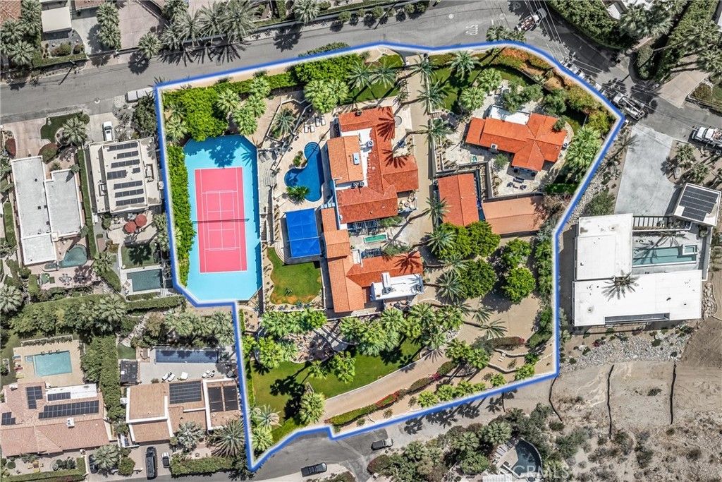 294 W Crestview Drive, Palm Springs