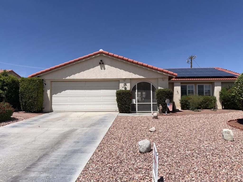 67680 Ontina Road, Cathedral City