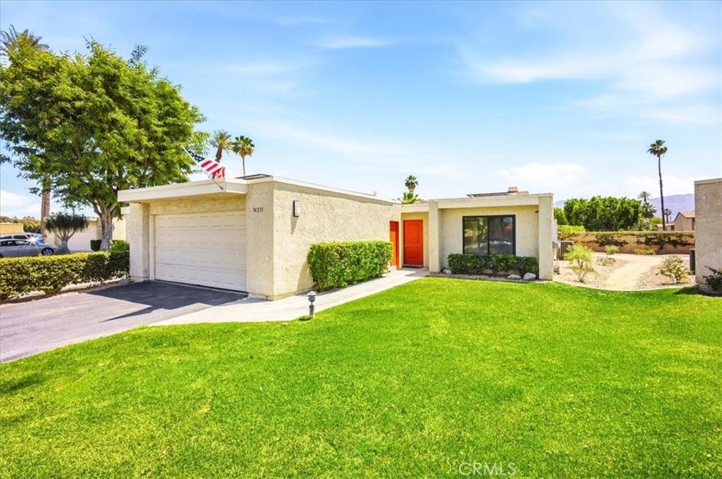 74231 Santa Rosa, Palm Desert