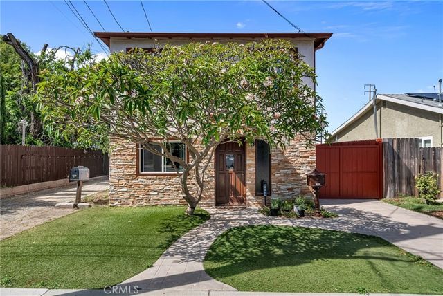2411 W 251st, Lomita.