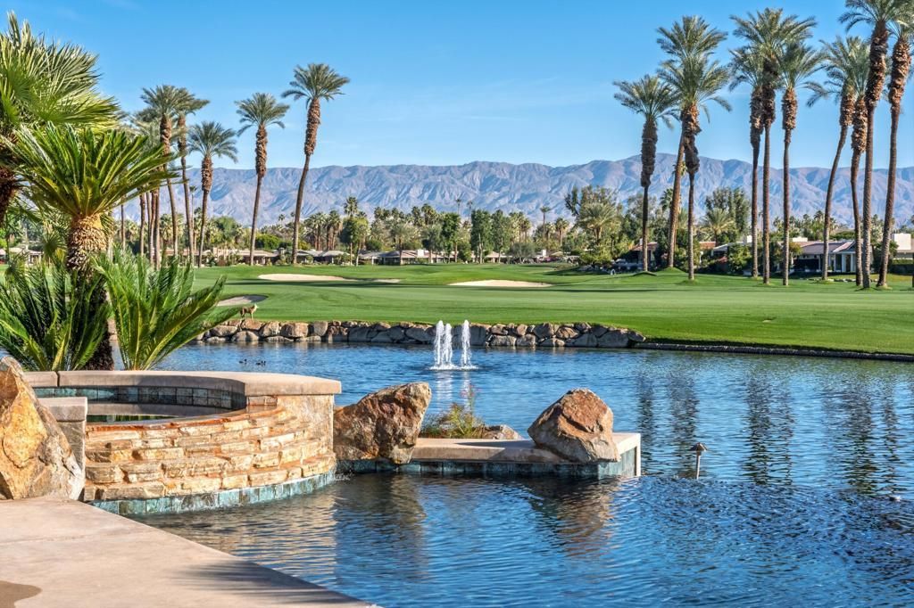 65 Mayfair Drive, Rancho Mirage