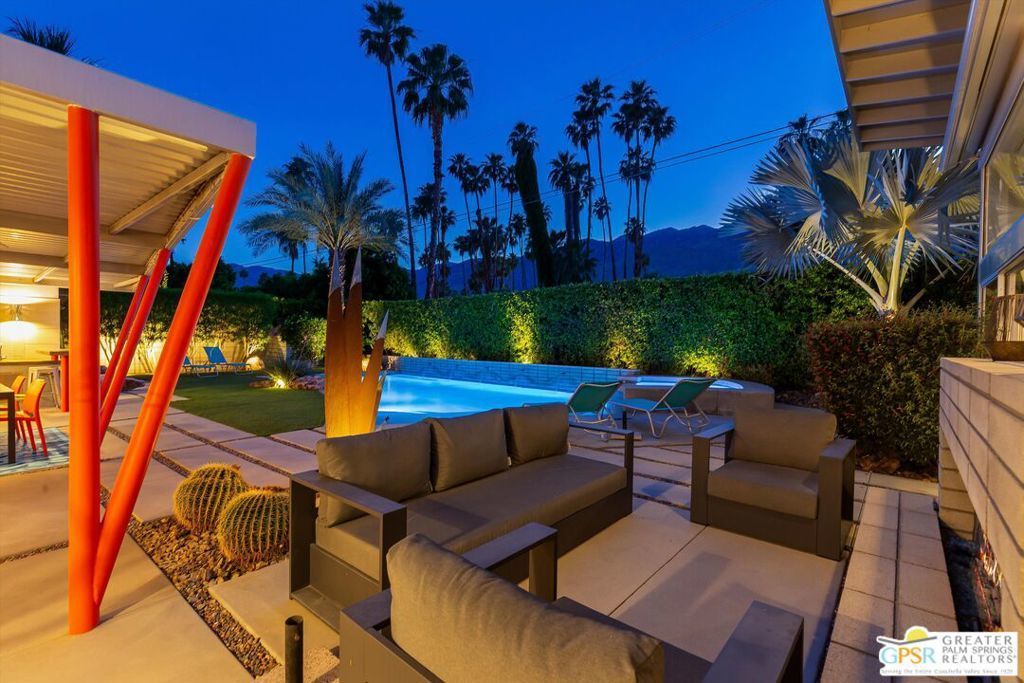 1349 S Sagebrush Road, Palm Springs