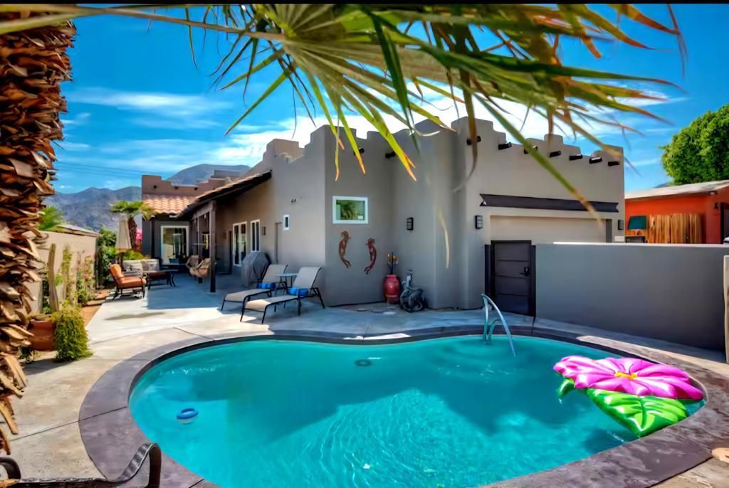54840 Avenida Juarez, La Quinta