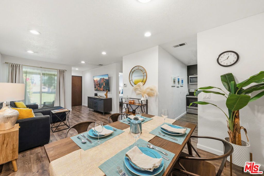 2825 N Los Felices Road # 115, Palm Springs