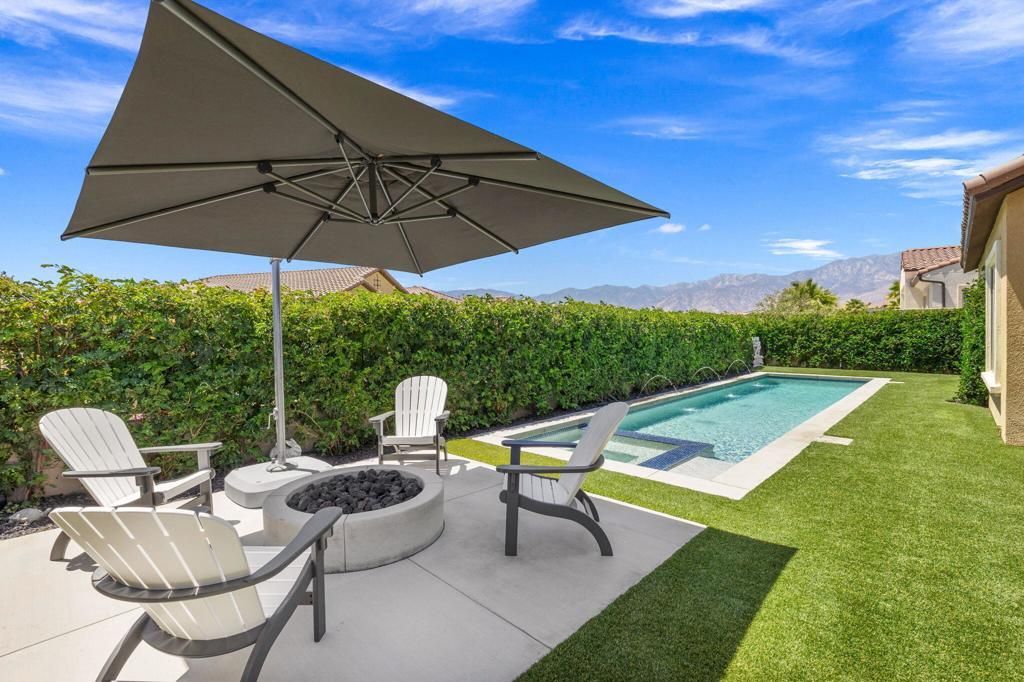 31 Chablis, Rancho Mirage