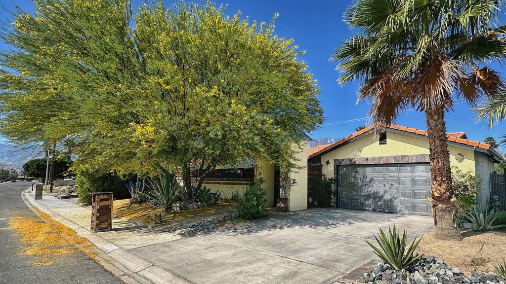 27205 Hombria Drive, Cathedral City