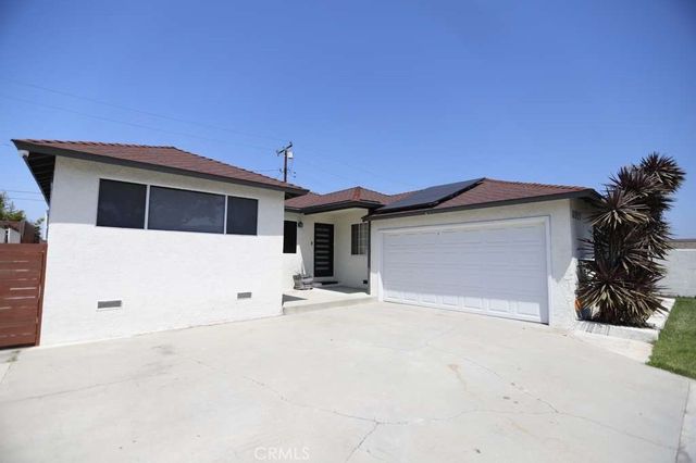 11925 Daleside Avenue, Hawthorne.