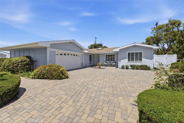 6903 Hartcrest Drive, Rancho Palos Verdes.