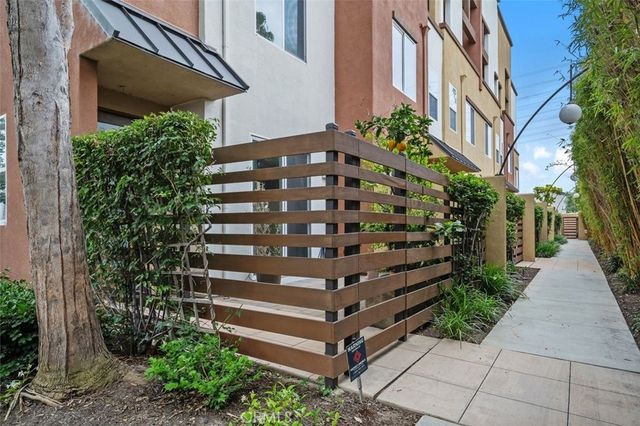 1608 W Artesia Square, Gardena.