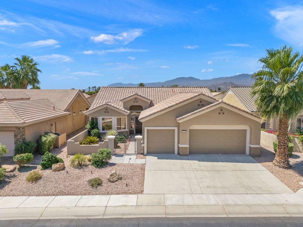 78285 Cloveridge Way, Palm Desert