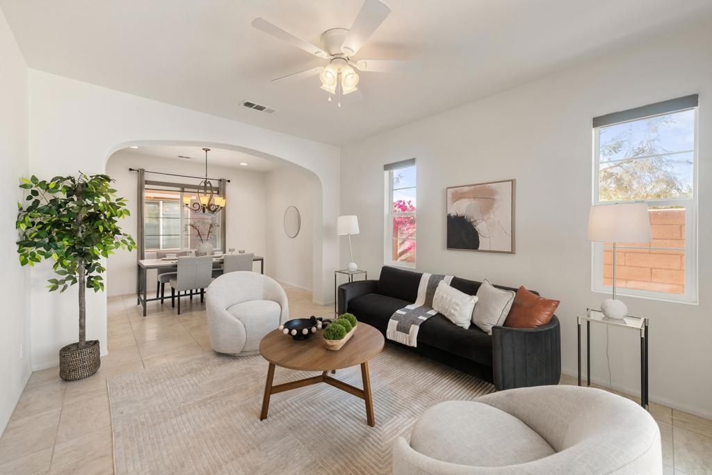 623 Calle Vibrante, Palm Desert
