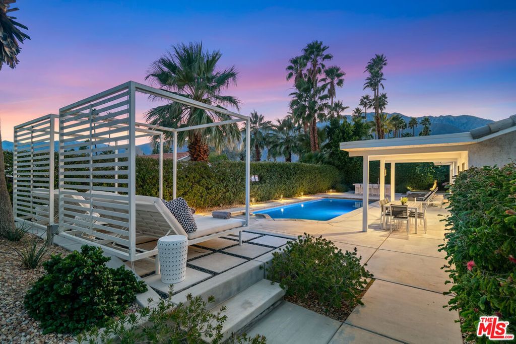 2251 E Calle Papagayo, Palm Springs