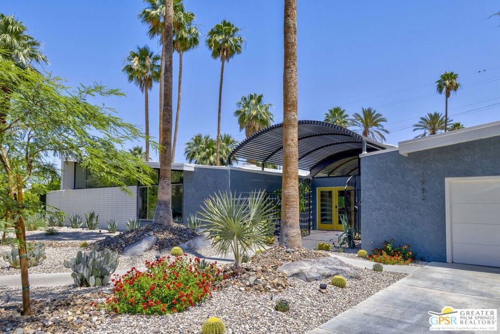 1986 S Yucca Place, Palm Springs