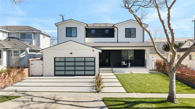 22002 Ocean Avenue, Torrance.