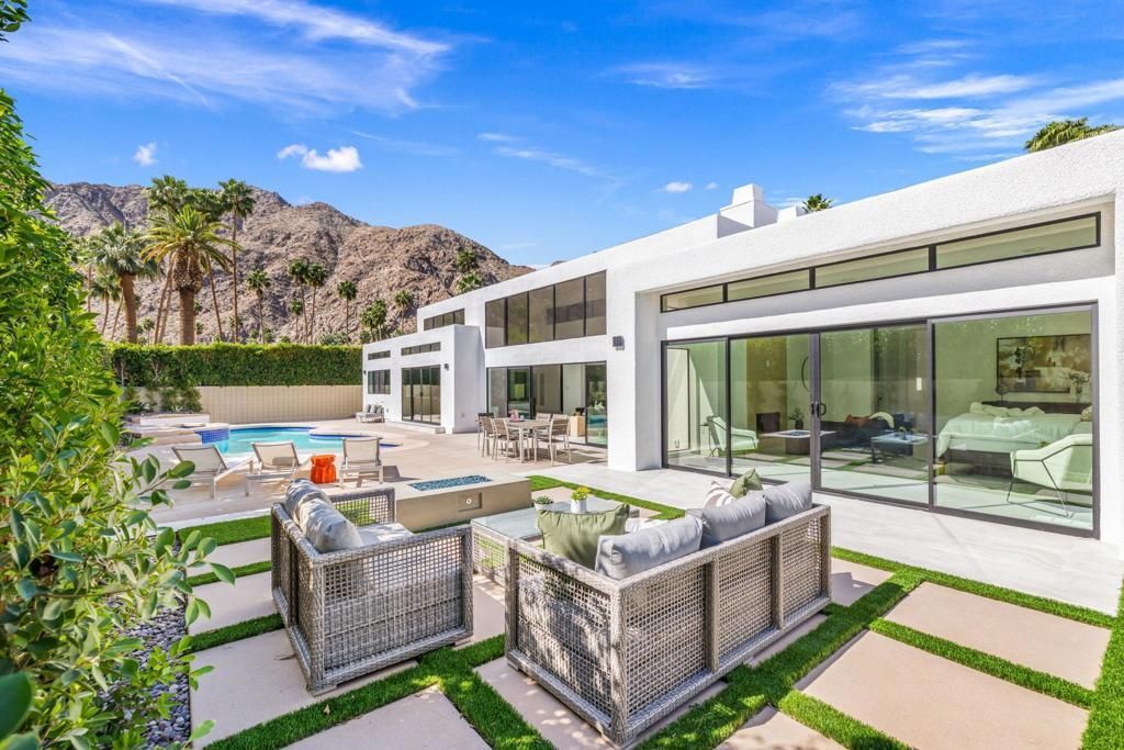 46220 Manitou Drive, Indian Wells