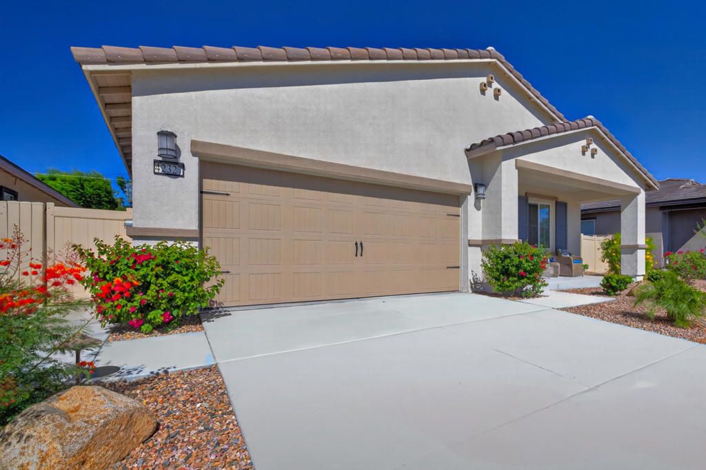 42327 Palisades Drive, Indio