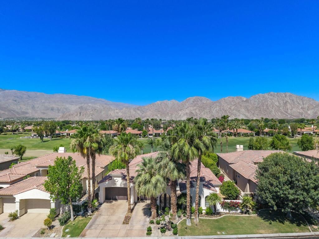 56063 Winged Foot, La Quinta