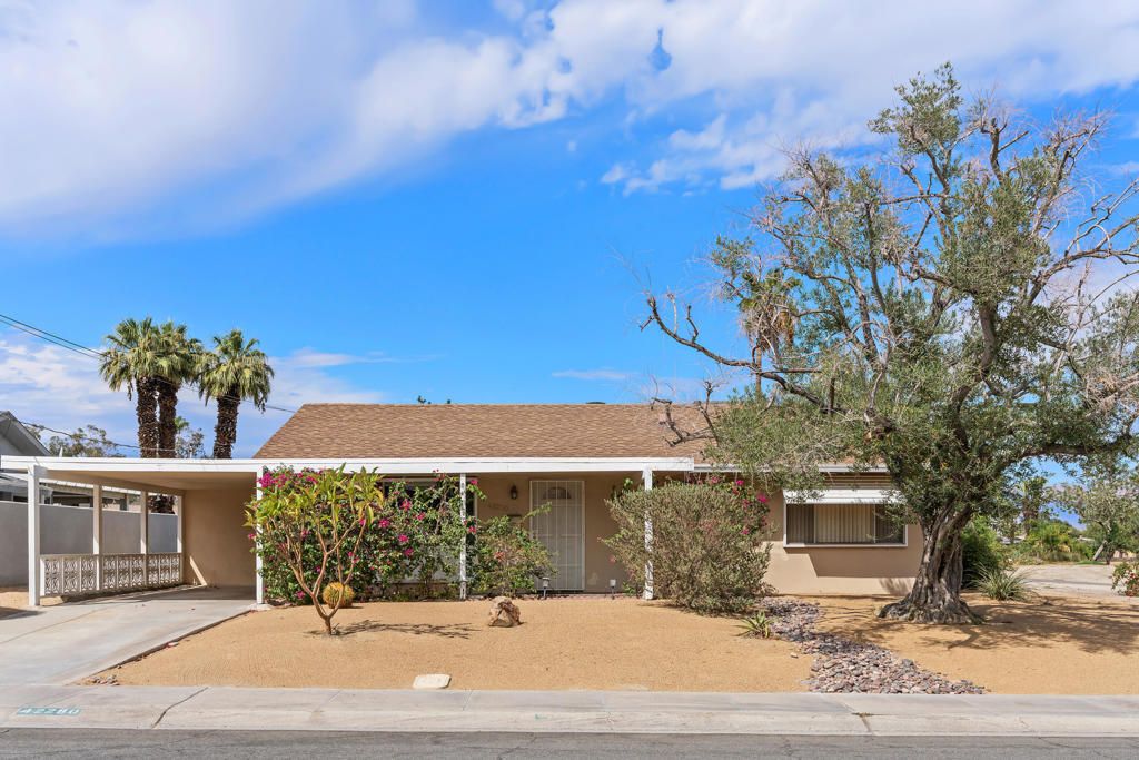 42280 Kansas Street, Palm Desert