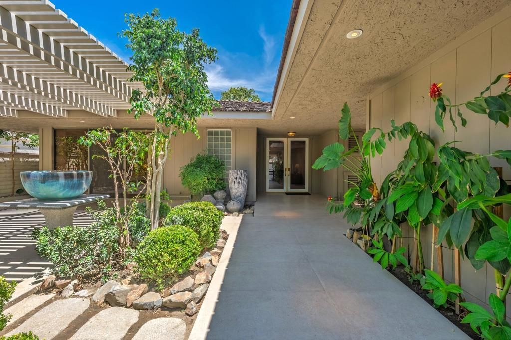 42 Lafayette Drive, Rancho Mirage