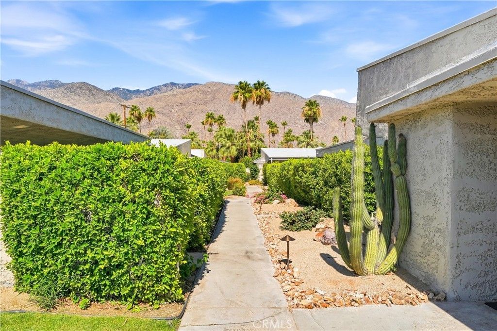 1111 E Ramon # 103, Palm Springs