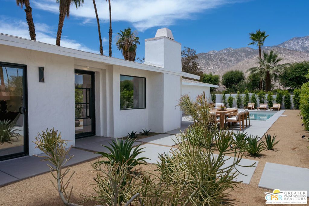 2525 E Morongo Trail, Palm Springs