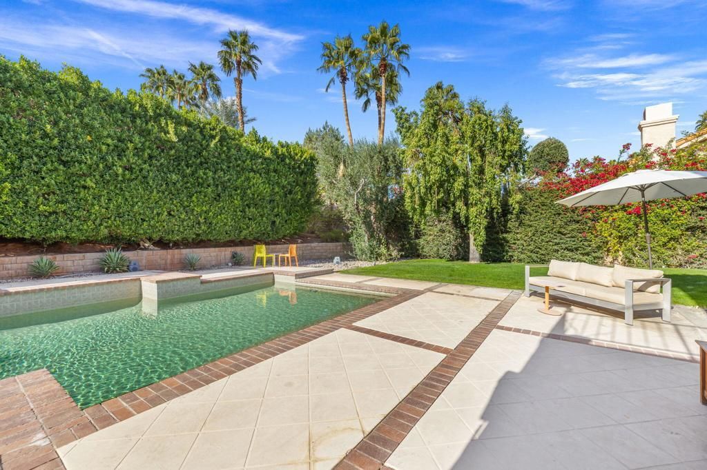 403 Cypress Point Drive, Palm Desert