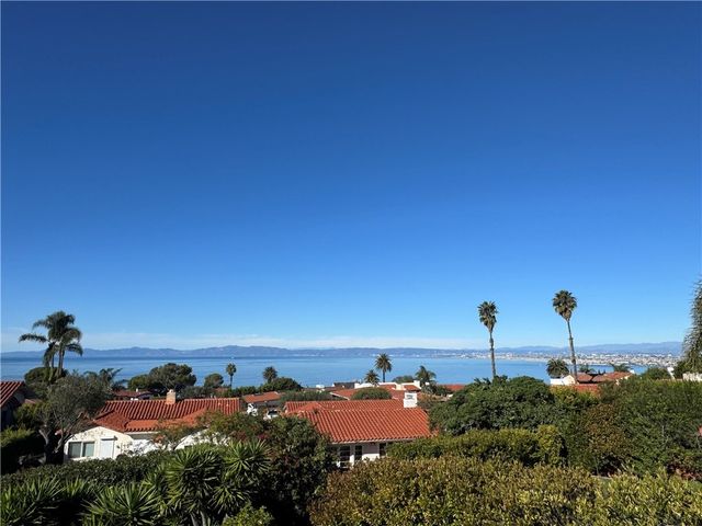 1613 Via Lazo, Palos Verdes Peninsula.