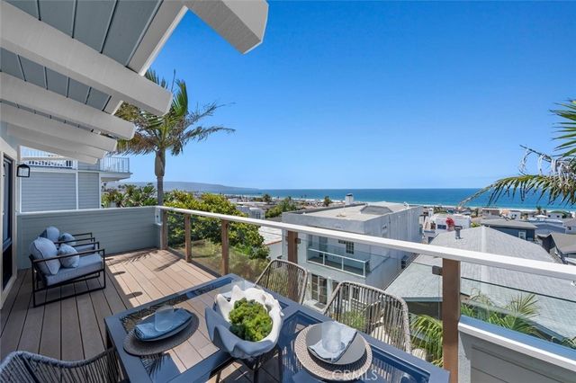 2461 Silverstrand Avenue, Hermosa Beach.
