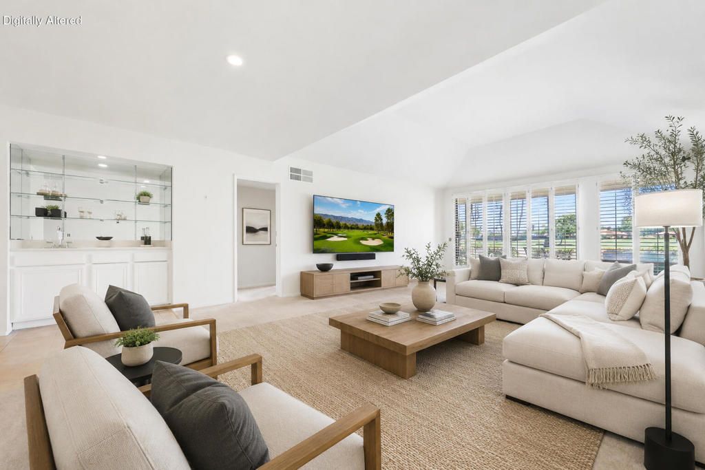 44 Sunrise Drive, Rancho Mirage