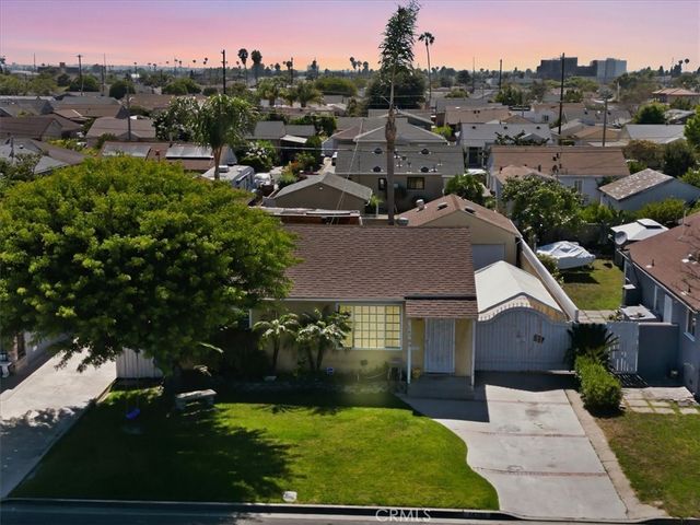 14783 Daphne Avenue, Gardena.