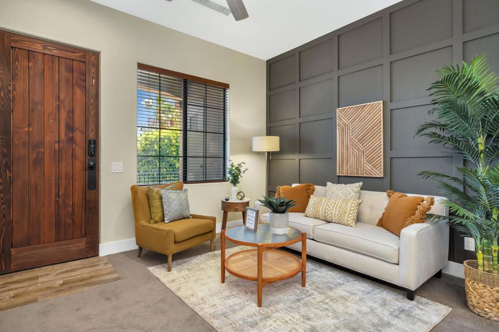 50760 Santa Rosa Plaza # 7, La Quinta