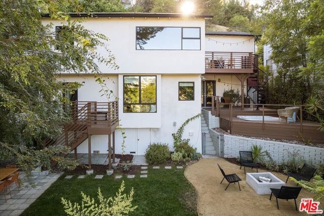 2246 Lyric Avenue, Los Angeles