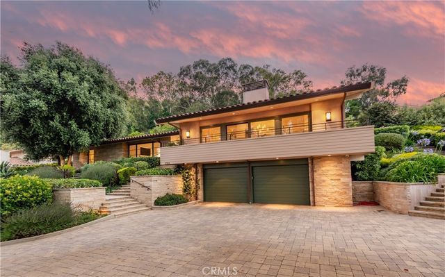 2704 Via Elevado, Palos Verdes Estates.