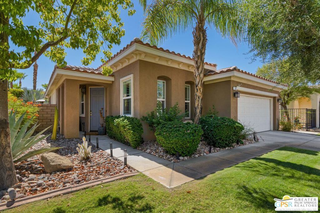 16 Shoreline Drive, Rancho Mirage
